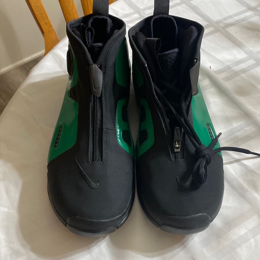 Nike Flightposite! Nike Air! Never worn!